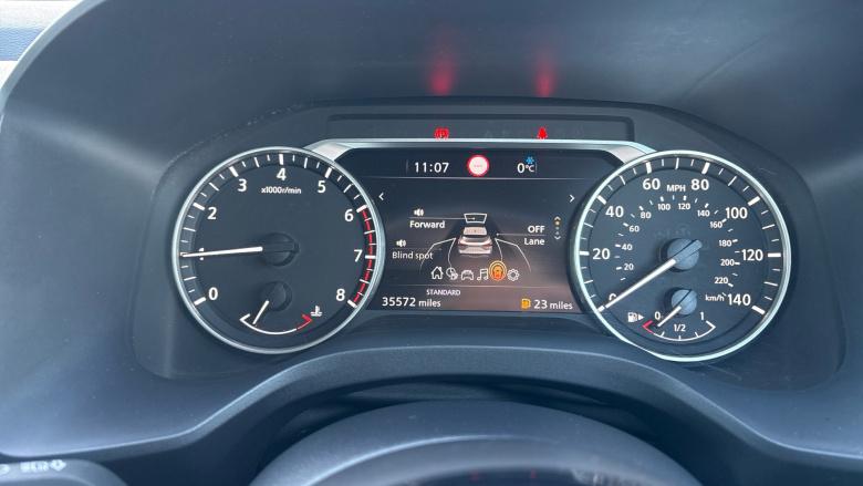 Nissan Qashqai 1.3 DiG-T MH Acenta Premium 5dr Petrol Hatchback